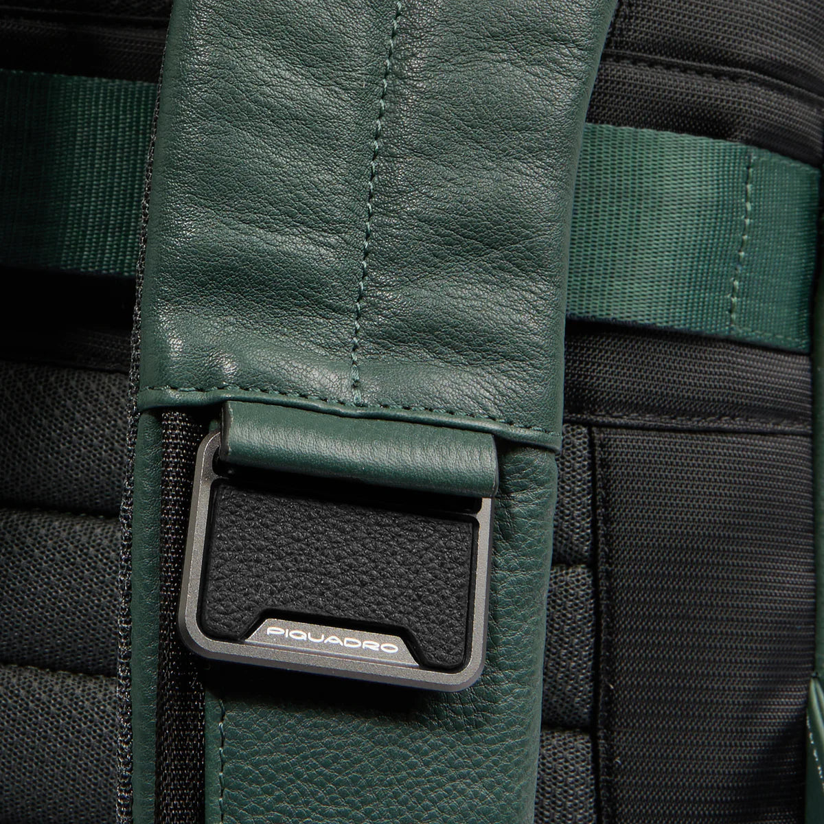 Zaino in pelle porta computer 14" - Hedley - Piquadro