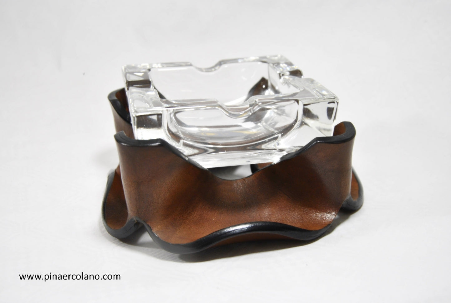 Posacenere quadrato Cristallo e cuoio ondulato