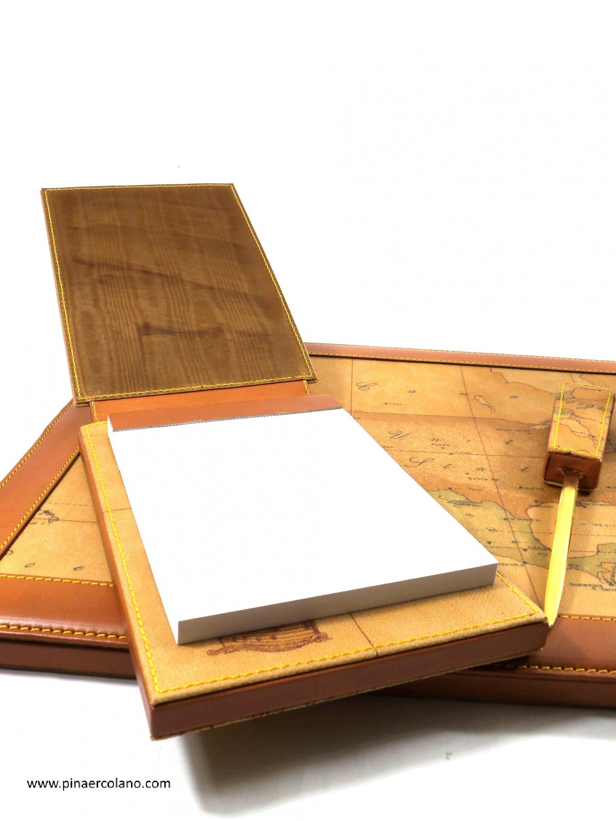 Set da scrivania 4 pezzi Alviero Martini Prima Classe Geo