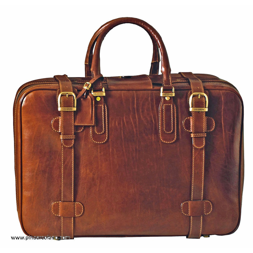 Valigia grande in pelle con chiusura fibbie anni '80 Story Viaggio The – Pelletterie Pina Ercolano Valigia grande in pelle con chiusura fibbie anni '80 Story Viaggio The – Pelletterie Pina Ercolano