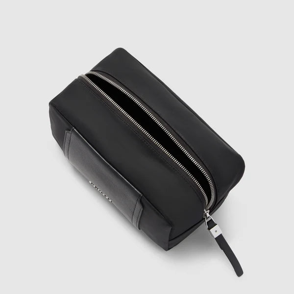 Beauty case piccolo in tessuto riciclato e pelle - Piquadro