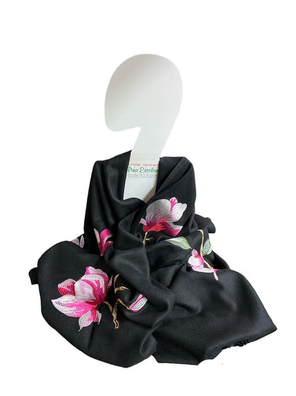 Stola donna nera con fiori ricamati  70 x 180 cm  - Acquamarine Collection