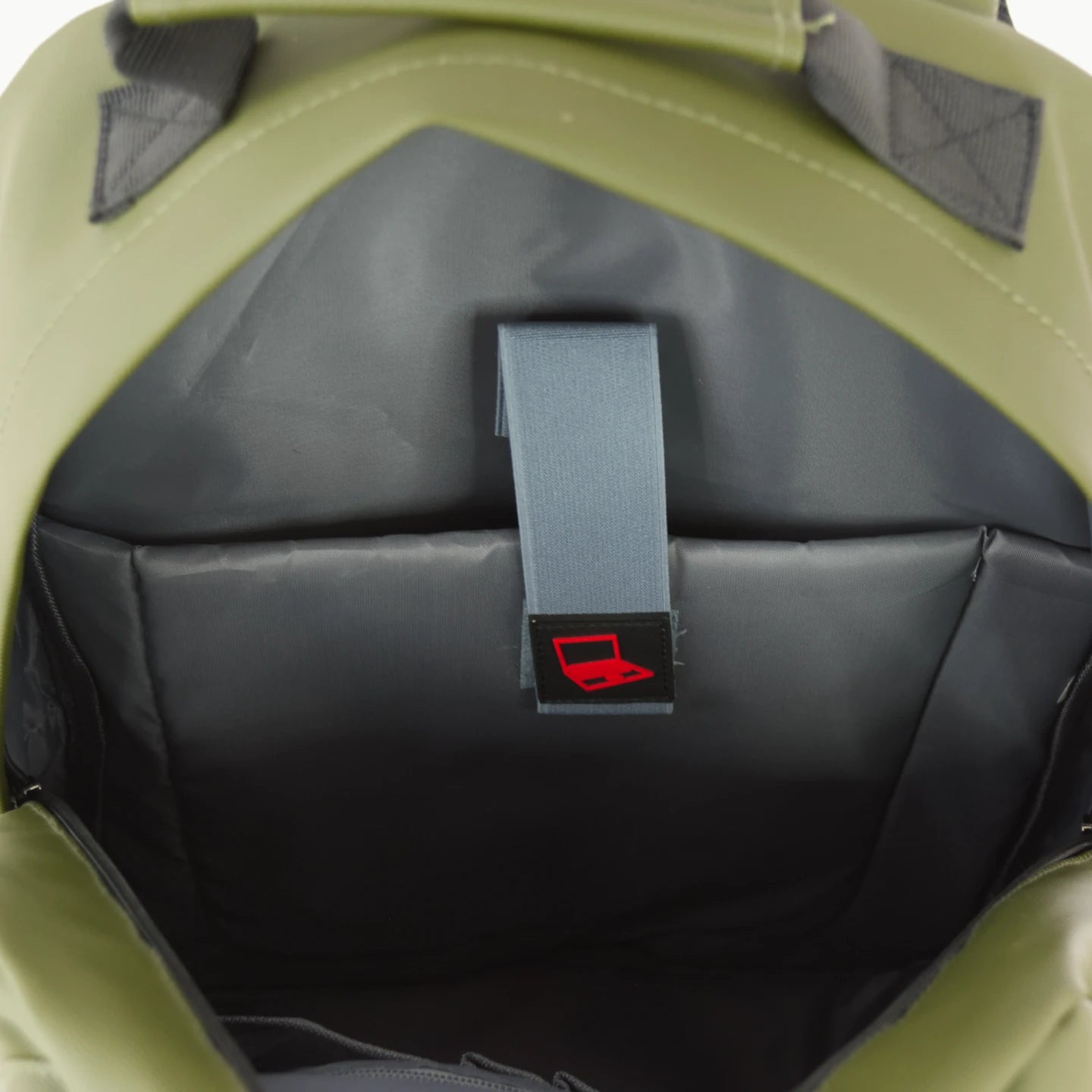 Zaino uomo porta PC sportivo linea Patch - Aeronautica Militare